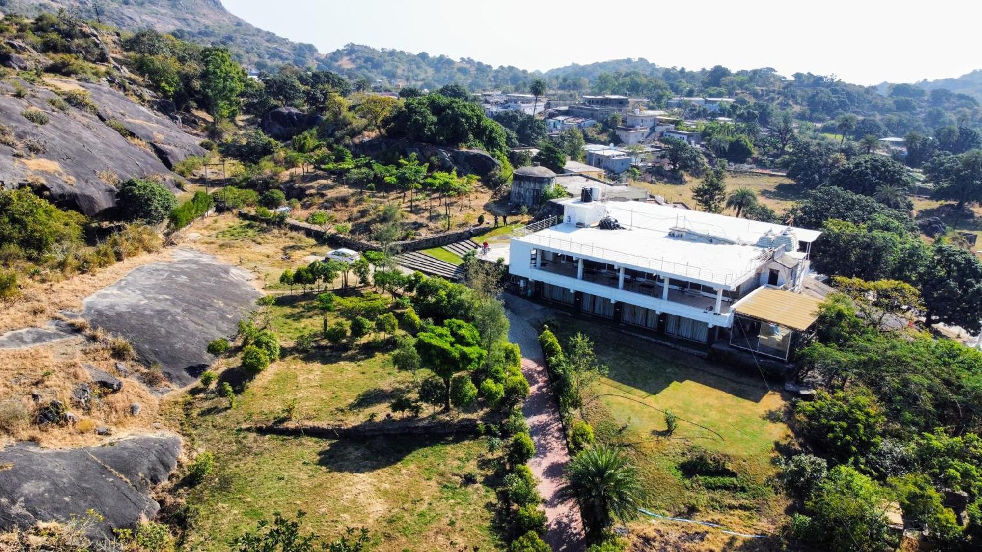 מאונט אבו 7Bhk Hill Villa מראה חיצוני תמונה